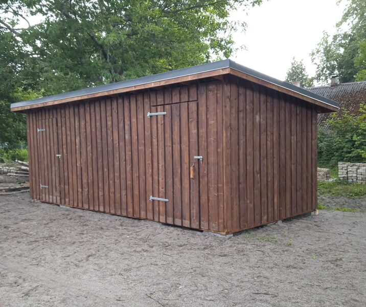 Malkas šķūnītis ar piebūvi palīginstrumentiem, 3x7